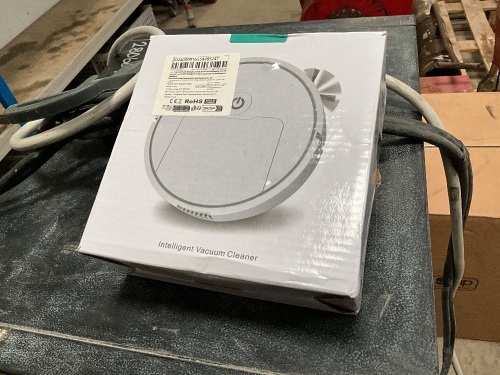 UNUSED 3-IN-1 SMART VACUUM SWEEPER 