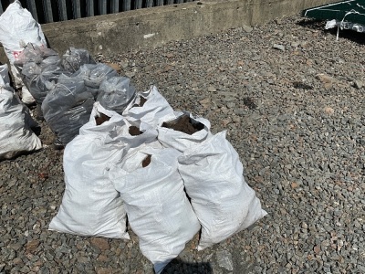 16No. 25KG BAGS OF TURF