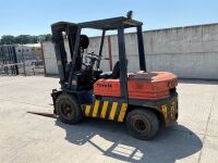 TOYOTA 3 TON DIESEL FORKLIFT - 3