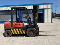 TOYOTA 3 TON DIESEL FORKLIFT - 6