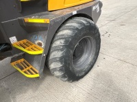 MECALEC 9MDX 9 TON CABBED STRAIGHT SKIP ROAD LEGAL DUMPER - 4