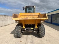 MECALEC 9MDX 9 TON CABBED STRAIGHT SKIP ROAD LEGAL DUMPER - 10