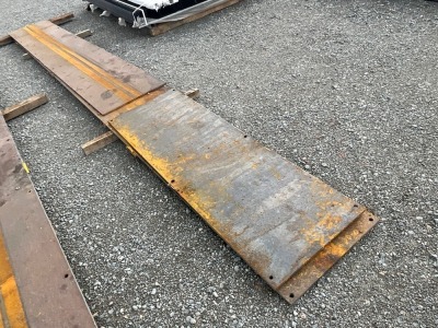 1No. APPROX 6m x 600mm x 12mm HARDOX STEEL PLATE & 2No ASSORTED CUTTINGS