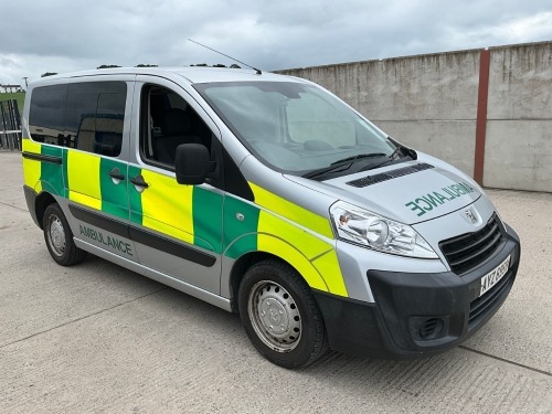 PEUGEOT EXPERT TEPEE COMFORT L1 2.0 HDI AMBULANCE