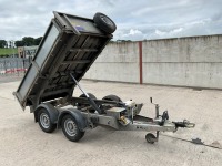 IFOR WILLIAMS APPROX 8ft 6" x 5ft TWIN AXLE 2700KGS TIPPING TRAILER - 13