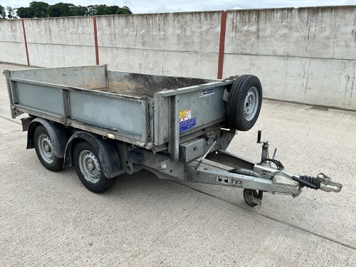 IFOR WILLIAMS APPROX 8ft 6" x 5ft TWIN AXLE 2700KGS TIPPING TRAILER