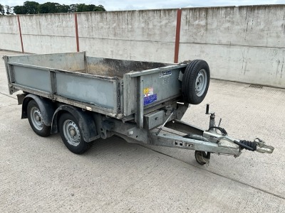 IFOR WILLIAMS APPROX 8ft 6" X 5FT TWIN AXLE 2.7 TON TIPPING TRAILER