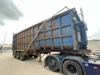 APPROX. 35ft TRI AXLE STEEL TIPPING TRAILER 