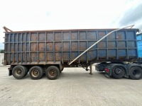 APPROX. 35ft TRI AXLE STEEL TIPPING TRAILER  - 19