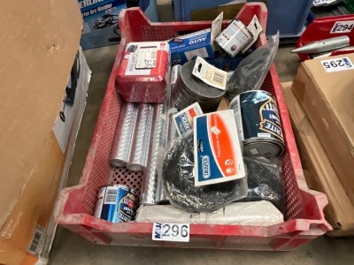 LOT BUNDLE TO INC. ASSORTED PAINT, GRINDING DISCS, ECT