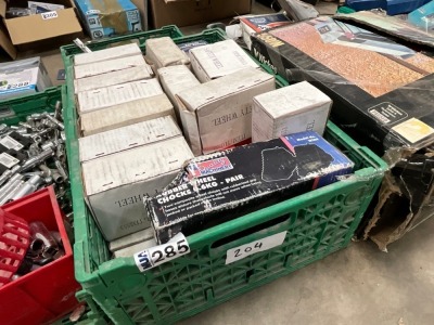 LOT BUNDLE TO INC. ASSORTED WHEEL CHOCKS