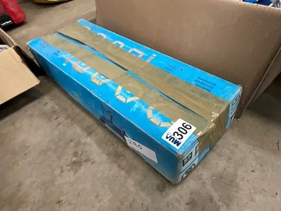 UNUSED 550mm MITRE SAW