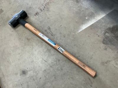 UNUSED SILVERLINE 14LB SLEDGE