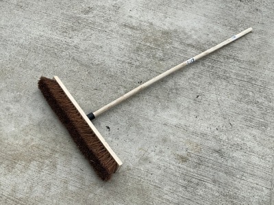 UNUSED 610mm BRUSH