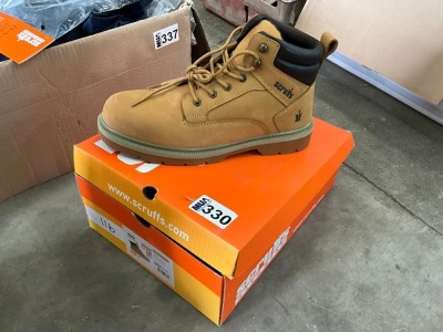 UNUSED SIZE 12 WORK BOOTS