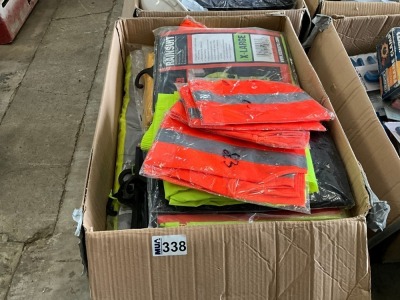 BOX LOT TO INC. ASSORTED UNUSED WORKWEAR