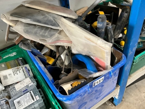 LOT BUNDLE TO INC. HAWK & TROWELS