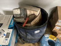 LOT BUNDLE TO INC. PIPE WRENCH, SANDING BELTS, ECT