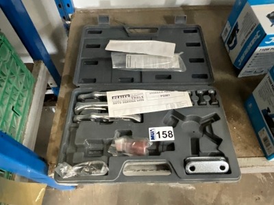 UNUSED SEALEY PULLER SET