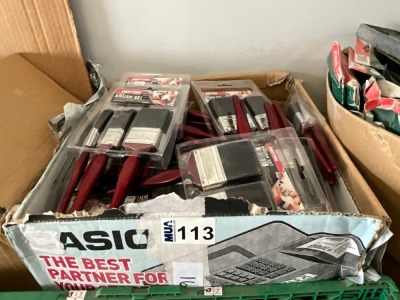 LOT BUNDLE TO INC. LARGE SELECTION OF UNUSED PAINT BRUSHES