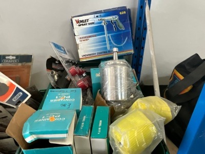 LOT BUNDLE TO INC. AIR TOOLS, STRAPS, MOLESAWS, ECT