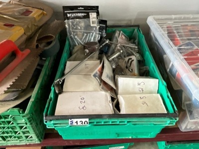 LOT BUNDLE TO INC. ASSORTED FIXINGS, PLUM LINE, SOCKET BAR