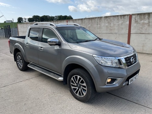 NISSAN NAVARA TEKNA 2.3 DCI DOUBLE CAB PICK UP 