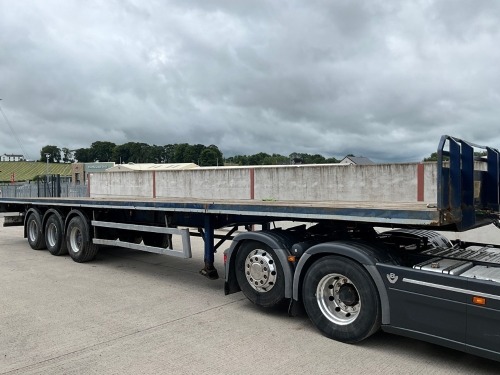 MONTRACON 45FT 39 TON TRI AXLE FLAT TRAILER ON AIR