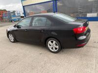 VOLKSWAGEN JETTA 1.6 TDI CR BLUEMOTION SE AUTOMATIC - 10