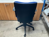 OPERATORS CHAIR - 3