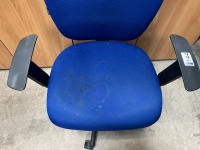 OPERATORS CHAIR - 2