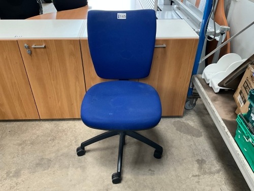 OPERATORS CHAIR