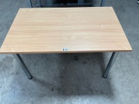 1300mm STRAIGHT TABLE - 3