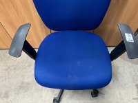 OPERATORS CHAIR - 2