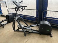 PRECOR EFX556 CROSSTRAINER - 2