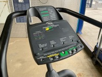 PRECOR EFX546 CROSSTRAINER - 5