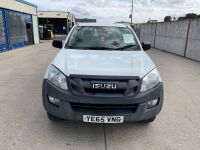 ISUZU D-MAX 2.5 TD TWIN TURBO DOUBLE CAB PICKUP                                                                           - 2