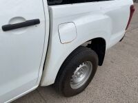 ISUZU D-MAX 2.5 TD TWIN TURBO DOUBLE CAB PICKUP                                                                           - 8