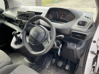  PEUGEOT PARTNER S L1 1.6 BLUE HDI - 21