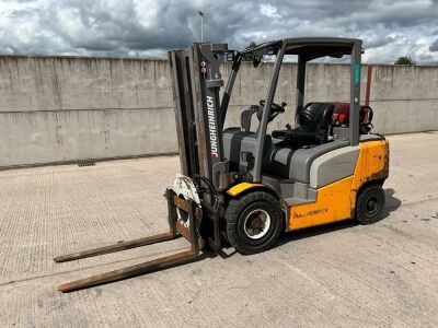 JUNGHEINRICH TFG425 2.5 TON GAS FORKLIFT