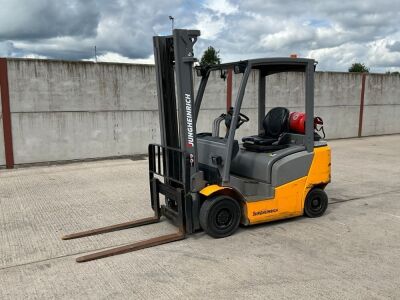 JUNGHEINRICH TFG320 2 TON GAS FORKLIFT