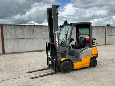 JUNGHEINRICH TFG320 2 TON GAS FORKLIFT