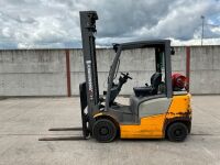 JUNGHEINRICH TFG320 2 TON GAS FORKLIFT - 2