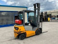 JUNGHEINRICH TFG320 2 TON GAS FORKLIFT - 5