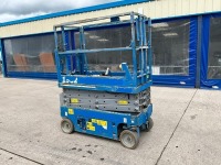 GENIE GS1932 BATTERY OPERATED SCISSOR LIFT  - 7