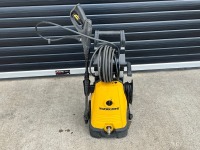 WORKZONE 240v POWER WASHER - 2