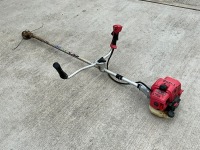 CASTLEGARDEN PETROL STRIMMER