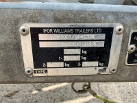 IFOR WILLIAMS APPROX. 9ft x 4.6ft 2600KGS TWIN AXLE BEAVERTAIL PLANT TRAILER - 2