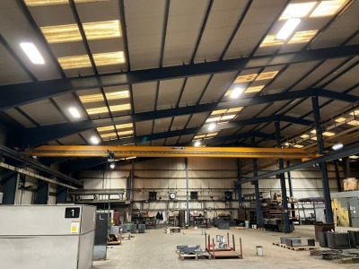 WALTER WATSON 2 TON OVER HEAD CRANE