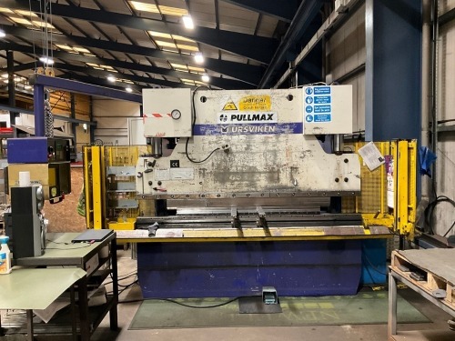 URSVIKEN PULLMAN OPTIMA 64 26/205 2600mm x 270mm 64 TON BRAKE PRESS